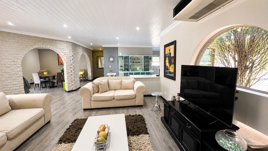 3 Bedroom Property for Sale in Wilkoppies North West